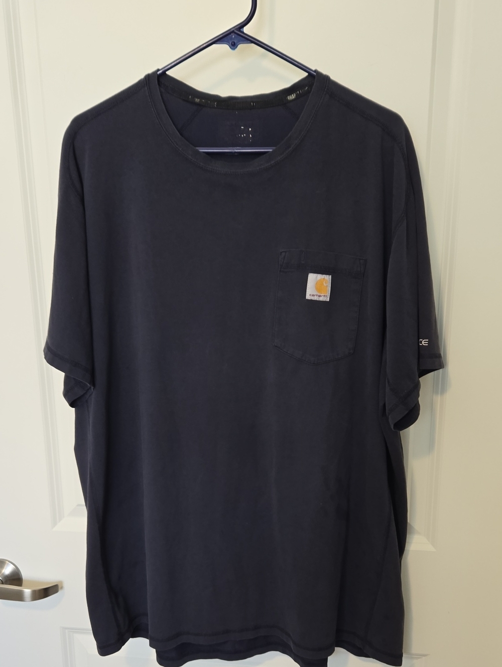 Carhartt Men's Blue Force Pocket Tee with Relaxed Fit 2XL.